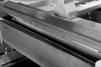 GH-31120 ZHD RFS Токарно-винторезный станок