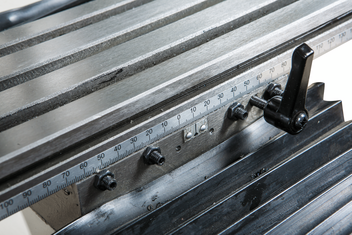 Фрезерно-сверлильный станок JMD-1L