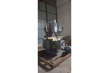 Универсальный фрезерный станок XL6332CL